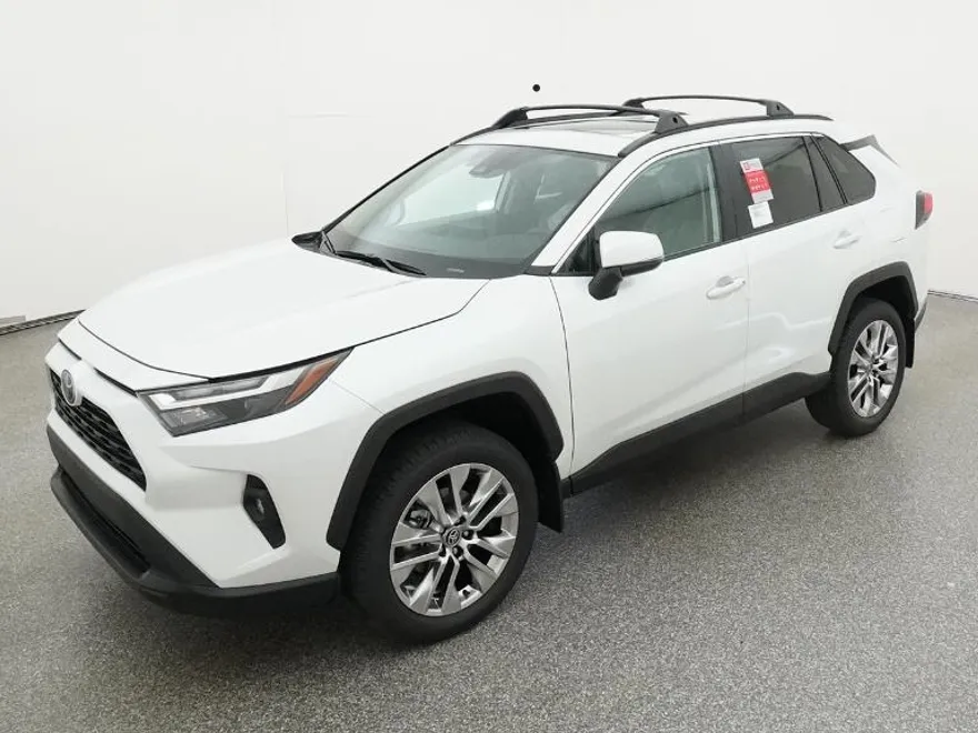 2025 Toyota RAV4 XLE Premium photo 1