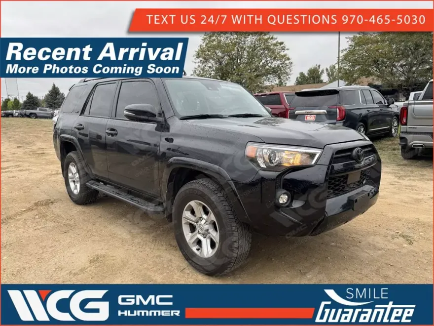 2023 Toyota 4Runner SR5 photo 1