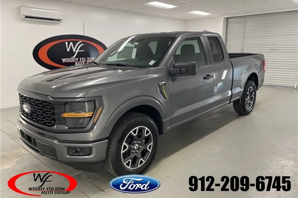 2025 Ford F-150 STX photo 1