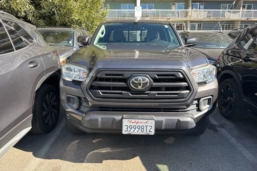 2019 Toyota Tacoma SR photo 1