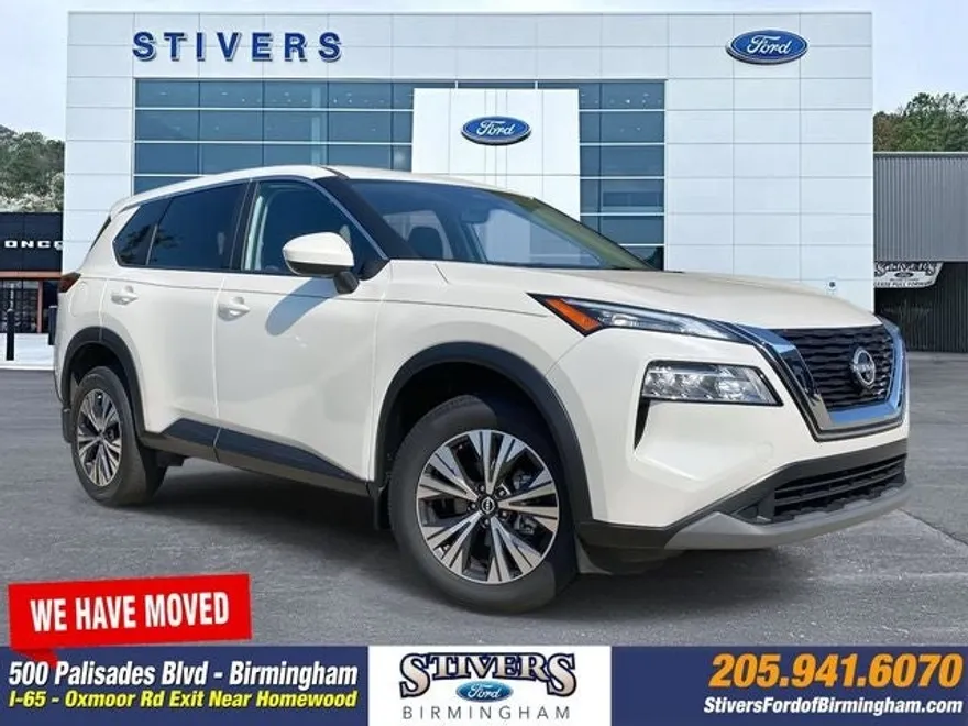 2023 Nissan Rogue SV photo 1