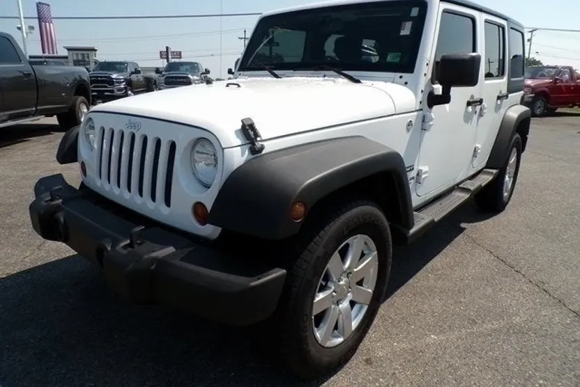 2012 Jeep Wrangler Unlimited Sport photo 1