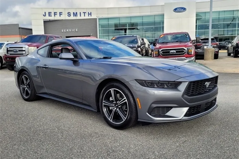 2025 Ford Mustang EcoBoost photo 1