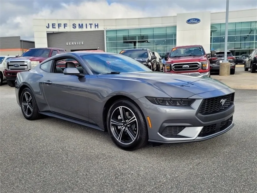2025 Ford Mustang EcoBoost photo 1