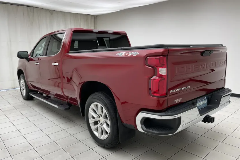 2021 Chevrolet Silverado 1500 LTZ photo 1
