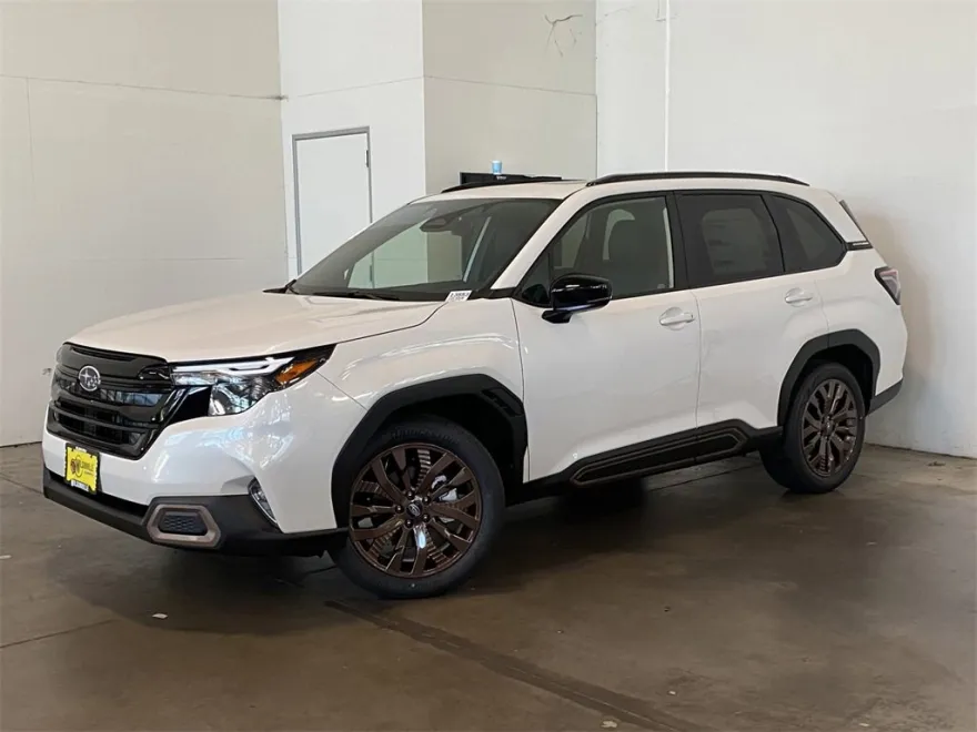 2025 Subaru Forester Sport photo 1