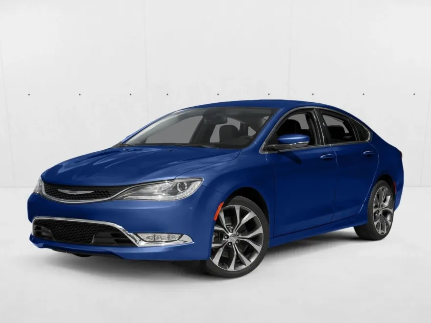 2016 Chrysler 200 C photo 1