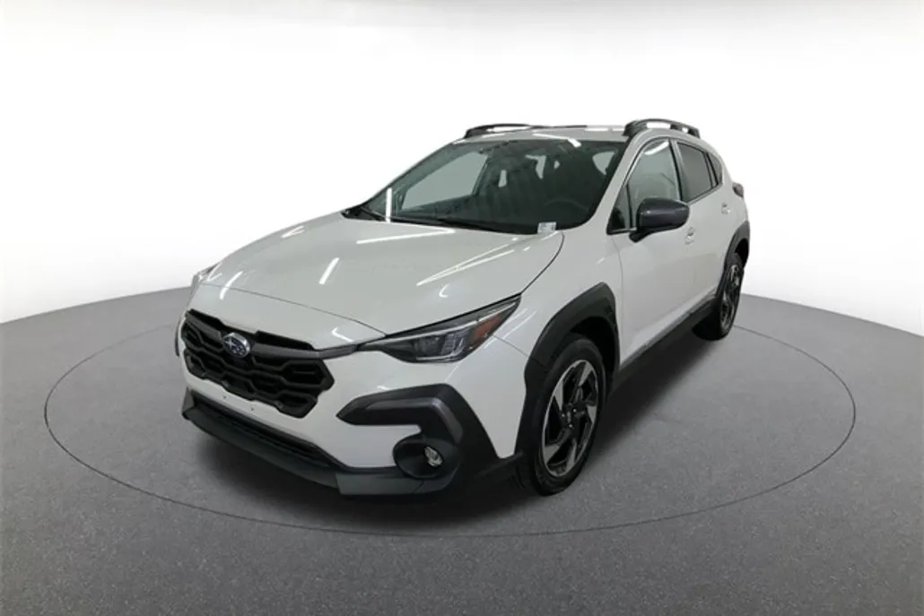 2024 Subaru Crosstrek Limited photo 1