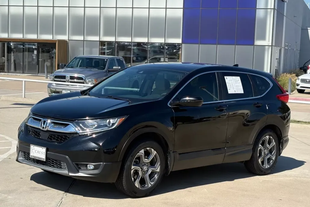2017 Honda CR-V EX photo 1