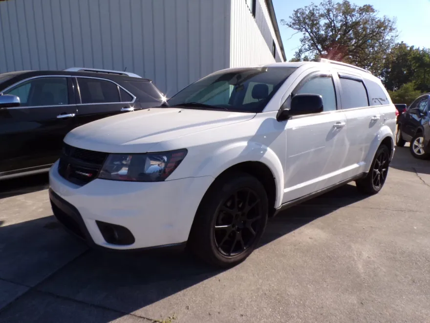 2017 Dodge Journey SXT photo 1
