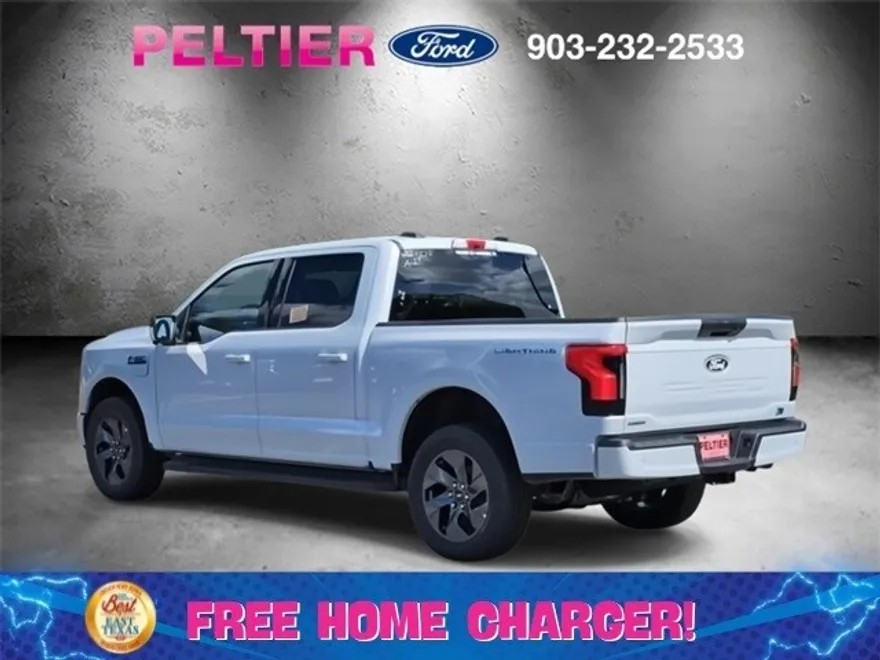 2025 Ford F-150 Lightning photo 1