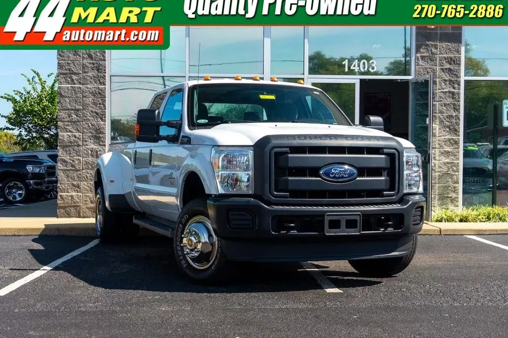 2015 Ford F-350 XL photo 1