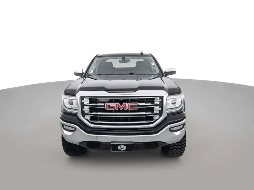 2017 Gmc Sierra 1500 SLT photo 1