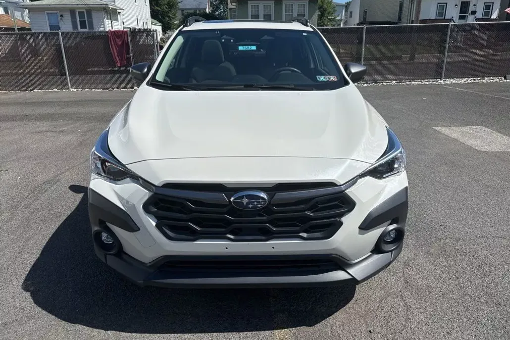 2024 Subaru Crosstrek Premium photo 1