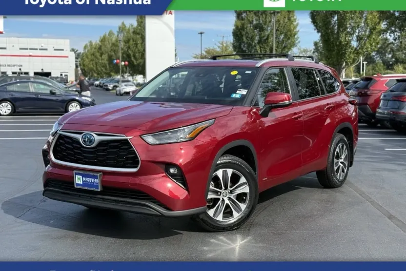 2023 Toyota Highlander Hybrid XLE photo 1