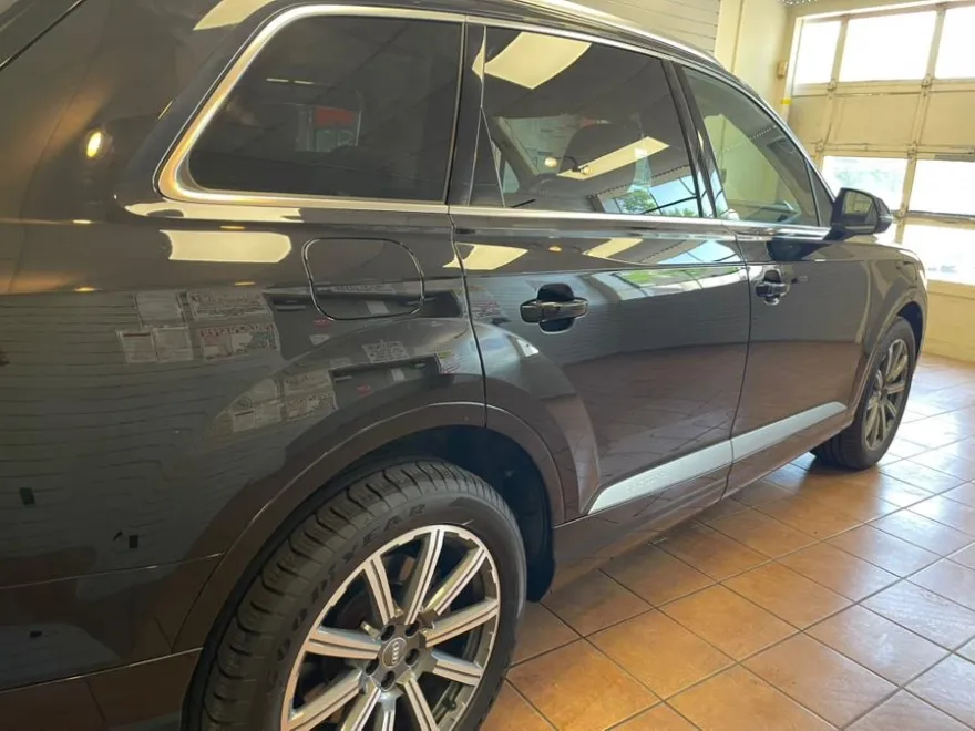 2019 Audi Q7 Premium Plus photo 14