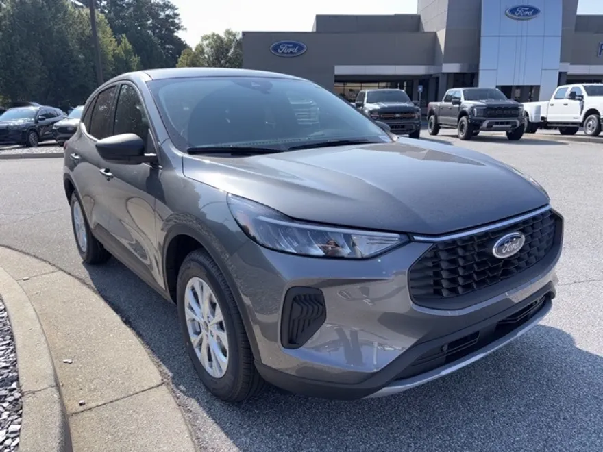 2026 Ford Escape Active photo 1