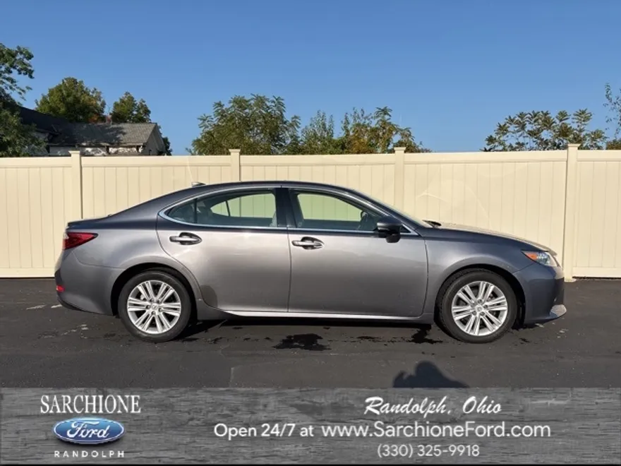 2015 Lexus ES 350 photo 1
