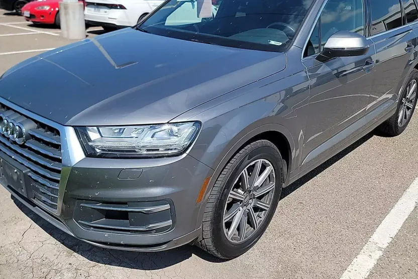 2017 Audi Q7 Premium Plus photo 1
