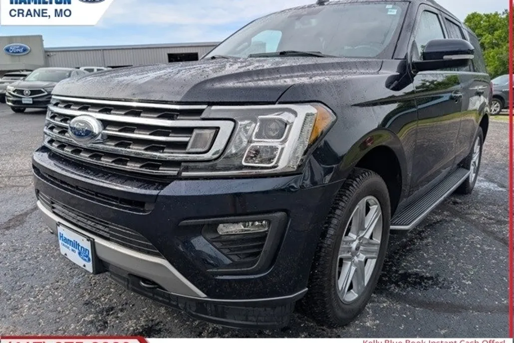 2021 Ford Expedition XLT photo 1