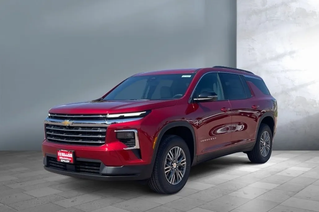 2026 Chevrolet Traverse photo 1