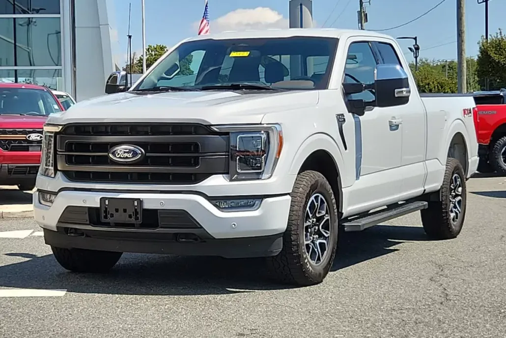2022 Ford F-150 Lariat photo 1