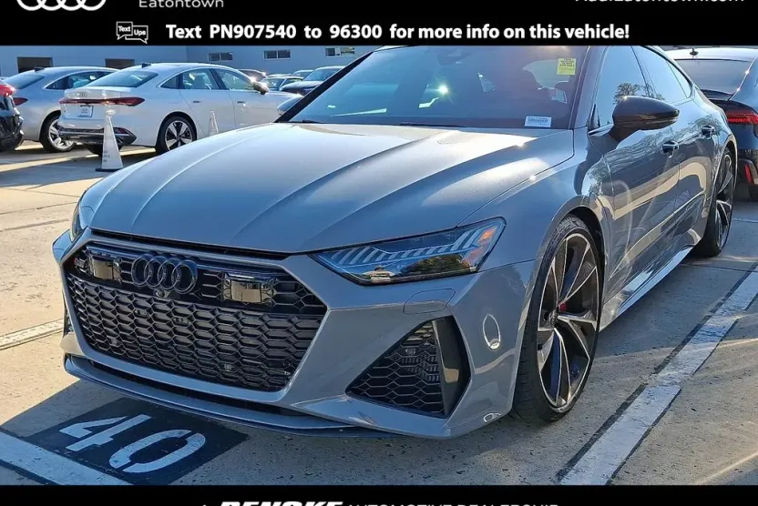 2023 Audi RS 7 Base photo 1