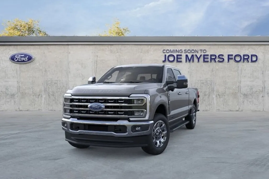 2026 Ford F-250 Lariat photo 1