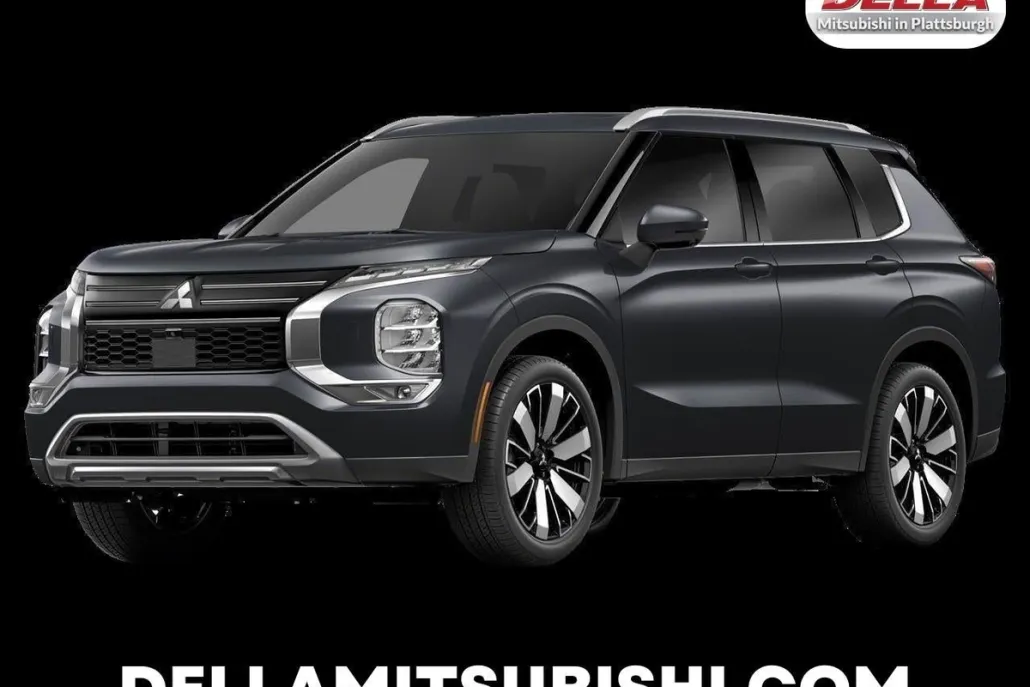 2025 Mitsubishi Outlander SEL photo 1