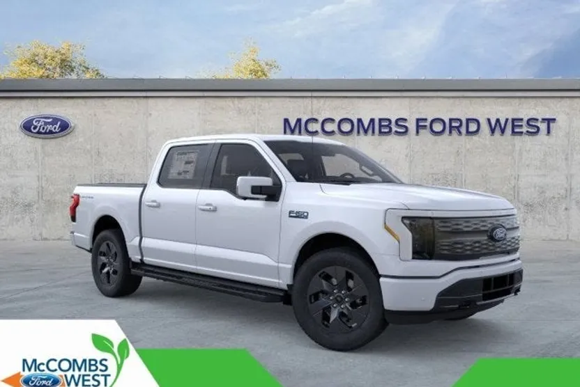 2025 Ford F-150 Lightning Lariat photo 1