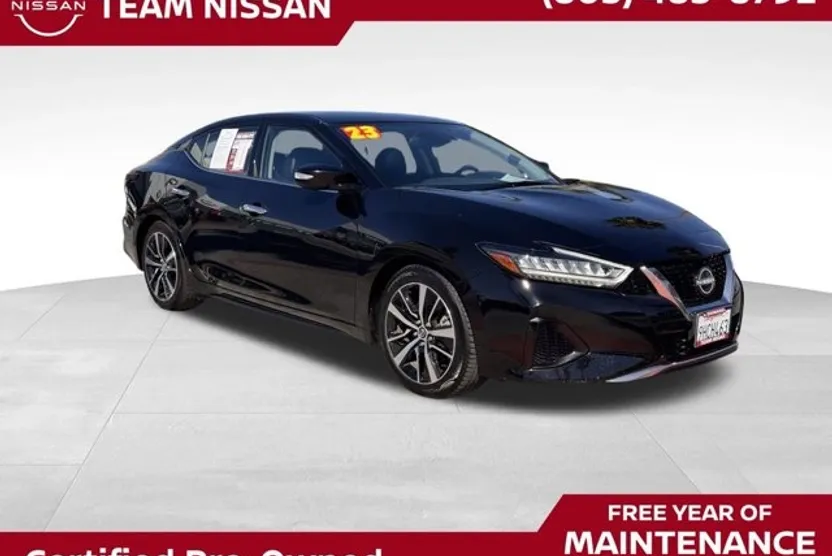 2023 Nissan Maxima SV photo 1