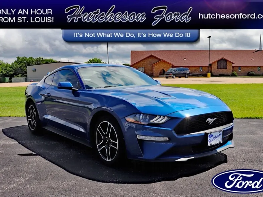 2022 Ford Mustang EcoBoost Premium photo 1