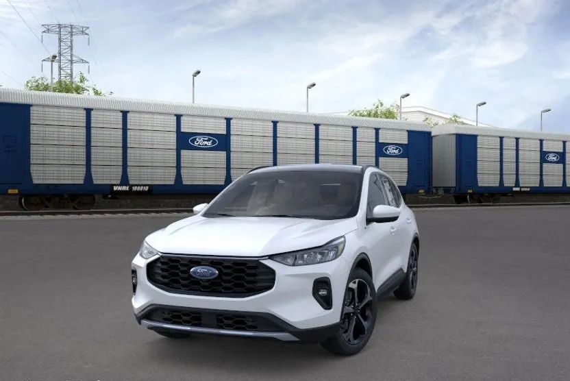 2026 Ford Escape Hybrid ST-Line Select photo 1