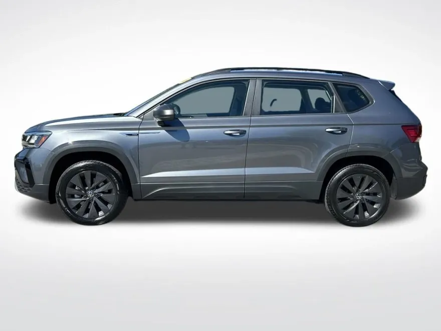 2023 Volkswagen Taos S photo 1