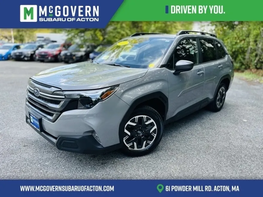 2025 Subaru Forester Premium photo 1