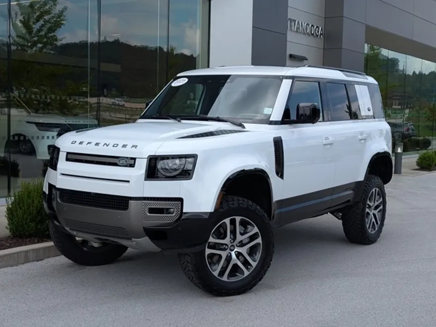 2025 Land Rover Defender 110 X-Dynamic SE photo 1