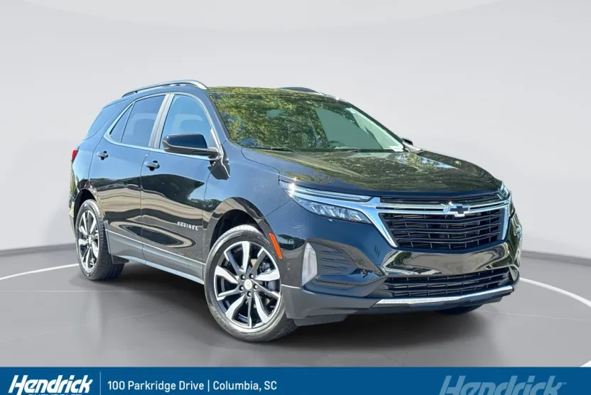 2023 Chevrolet Equinox LT photo 1