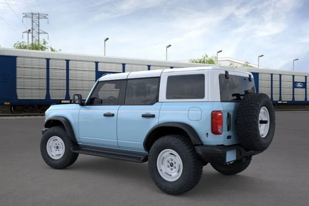 2025 Ford Bronco Heritage First Edition photo 1