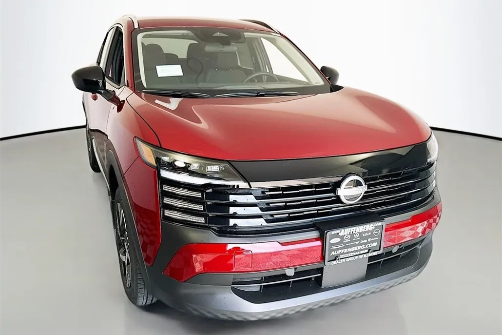 2026 Nissan Kicks SV photo 1