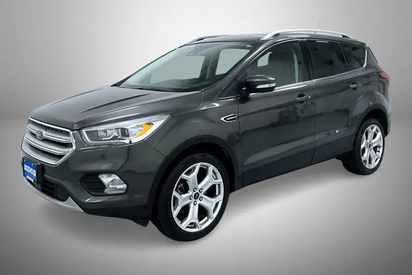 2019 Ford Escape Titanium photo 1