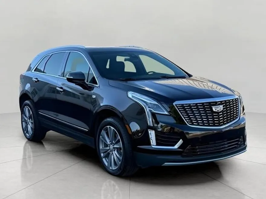 2025 Cadillac XT5 Premium Luxury photo 1