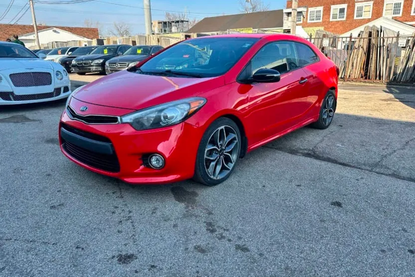 2015 Kia Forte Koup SX photo 1