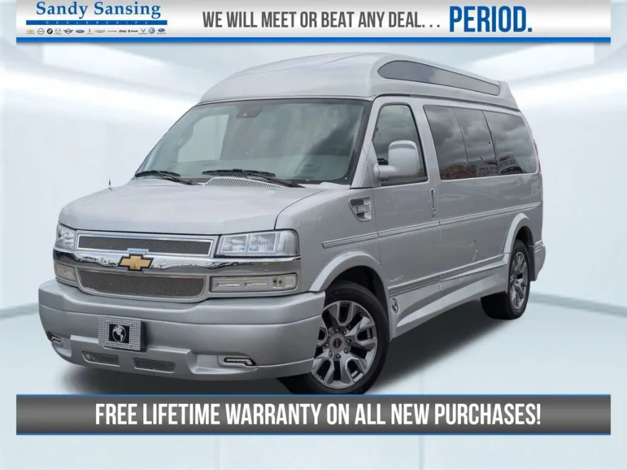 2024 Chevrolet Express Cargo 2500 photo 1