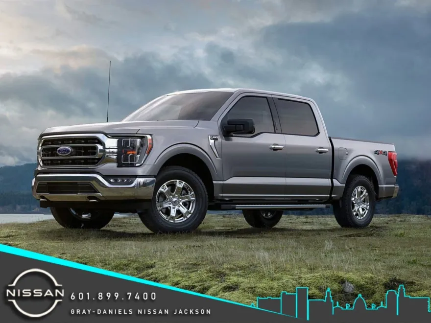 2023 Ford F-150 XLT photo 1