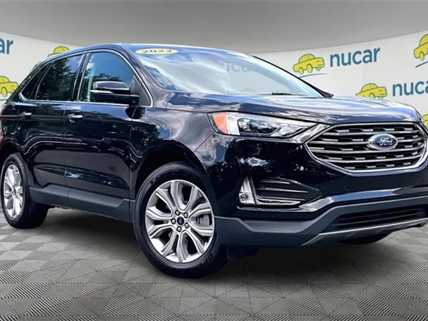2021 Ford Edge SEL photo 1
