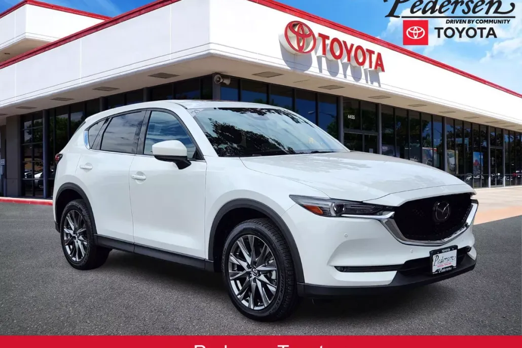 2021 Mazda CX-5 Signature photo 1