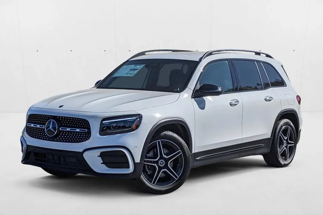2024 Mercedes Benz GLB 250 photo 1