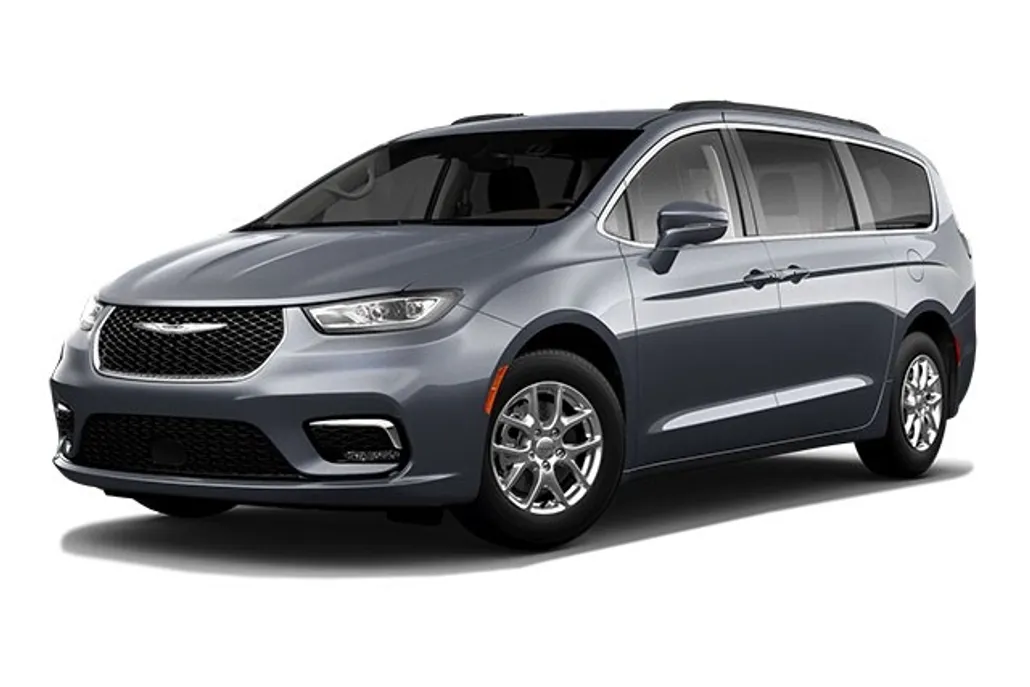 2021 Chrysler Pacifica Touring photo 1