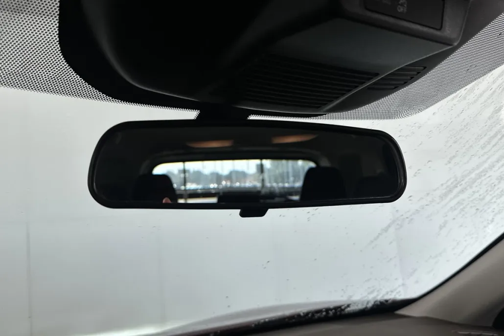 2022 Nissan Rogue S photo 1