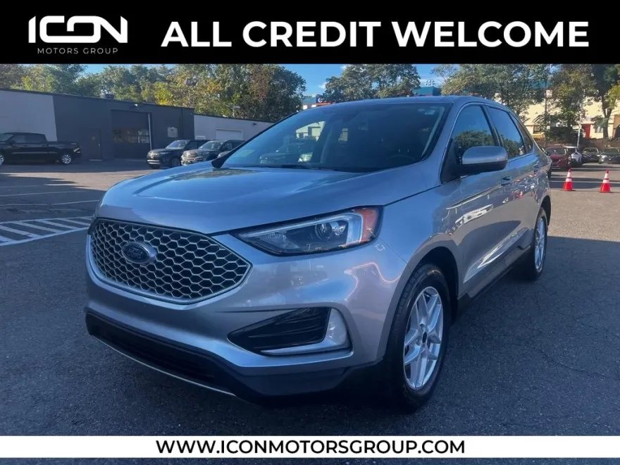 2023 Ford Edge SEL photo 1